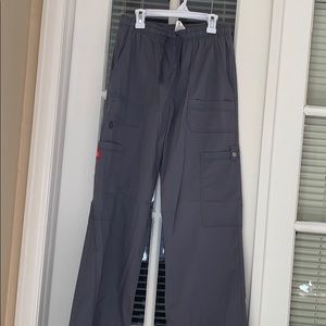 NWOT Grey Scrub Pants